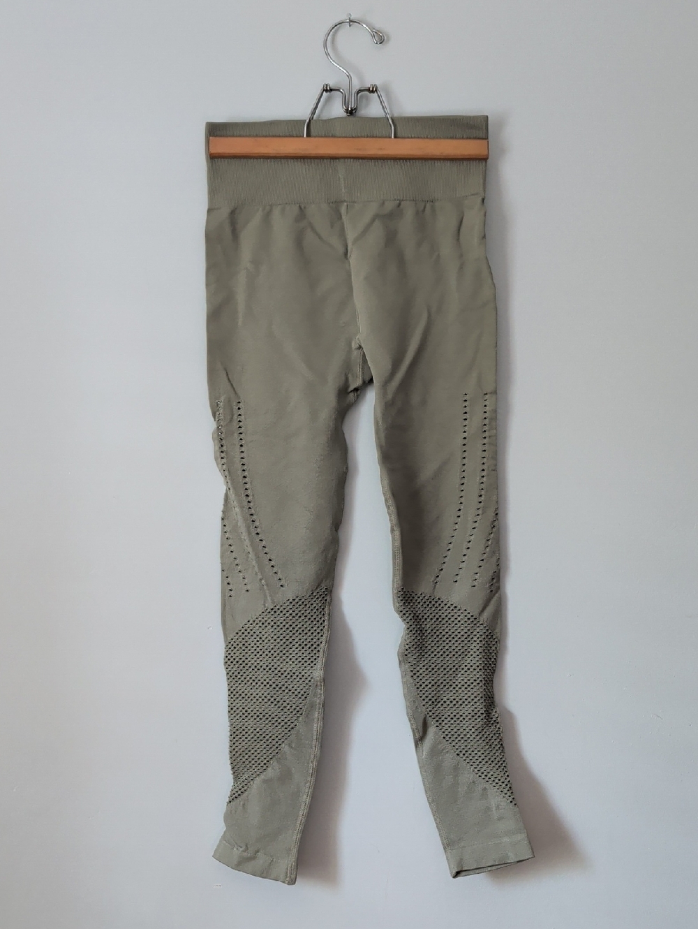 Women's Olive Leggings with Vent Mesh Panels